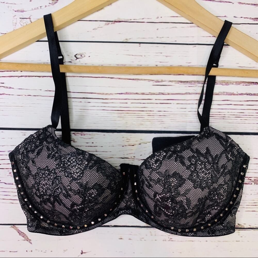 Victoria’s Secret black Very Sexy Balconet bra 32D